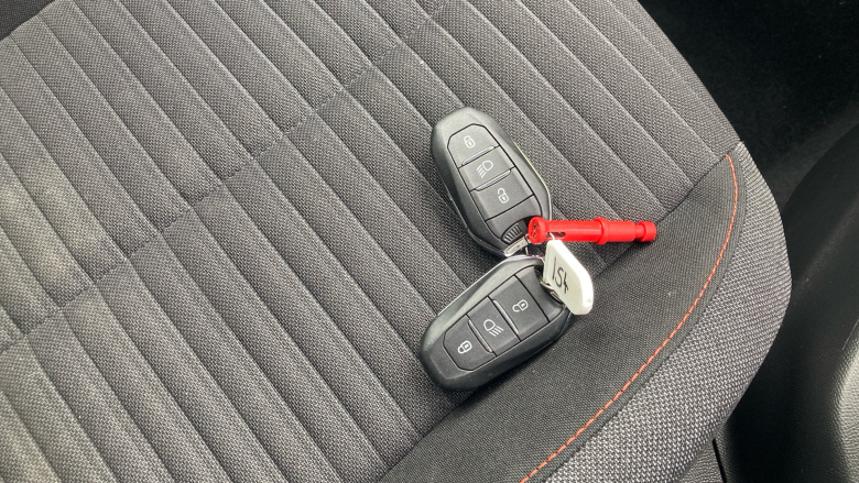 Peugeot 208 1.2 PureTech 100 Active Premium + 5dr Petrol Hatchback